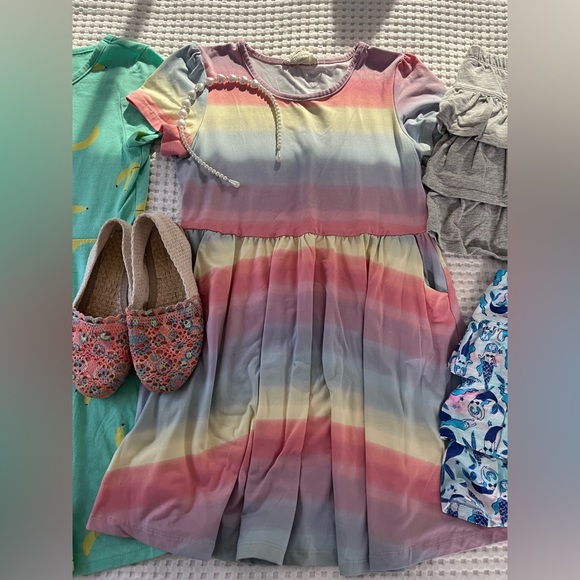 Girls 6T Dress, Skirt & Accessories Bundle Set - Picture 9 of 9